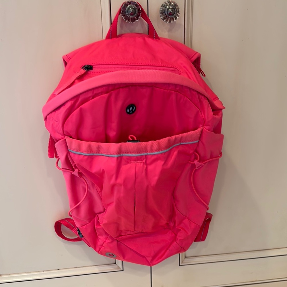 Lululemon Vibrant Pink Running Backpack
